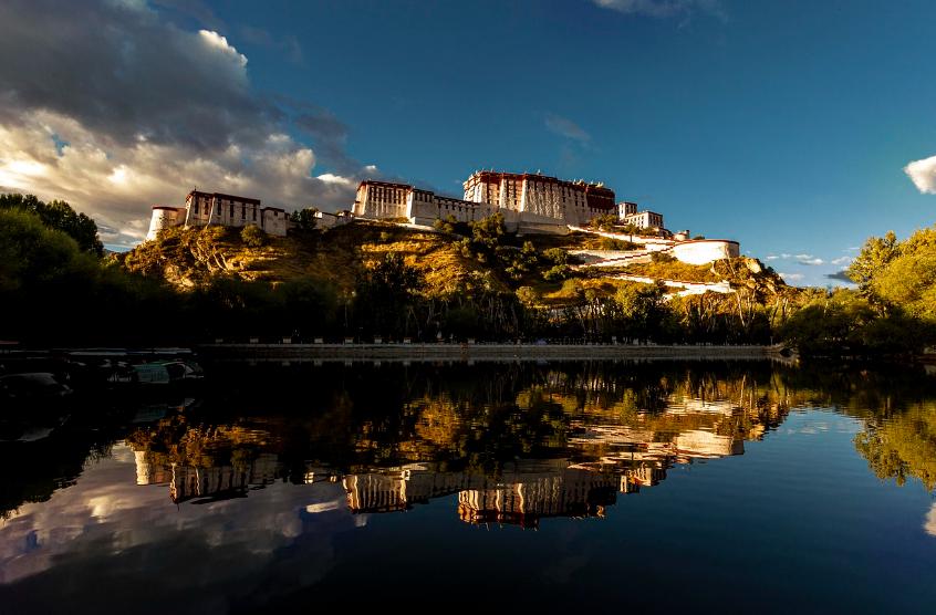 Tibetan culture